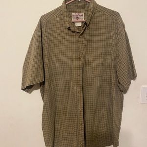 Wrangler button down short sleeve